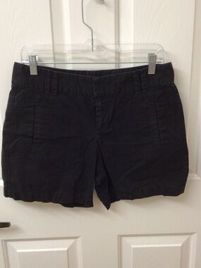 Black Ann Taylor LOFT shorts size 4